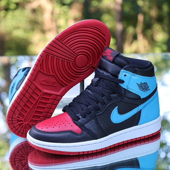 Jordan 1 Retro High OG UNC to Chicago - Picture 7 of 11